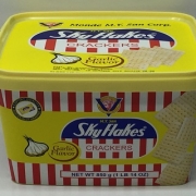 M.Y. San Skyflakes GARLIC TUB 8x800g